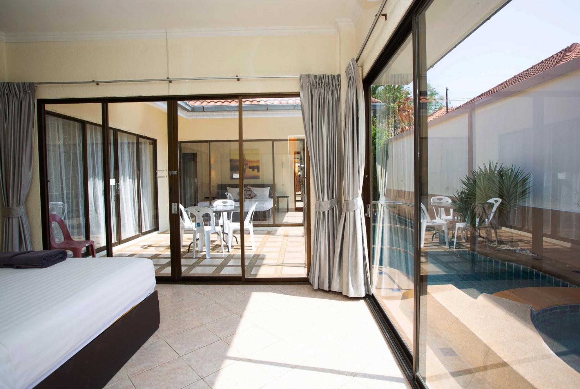 Avoca Pool Villas Pattaya Chambre photo