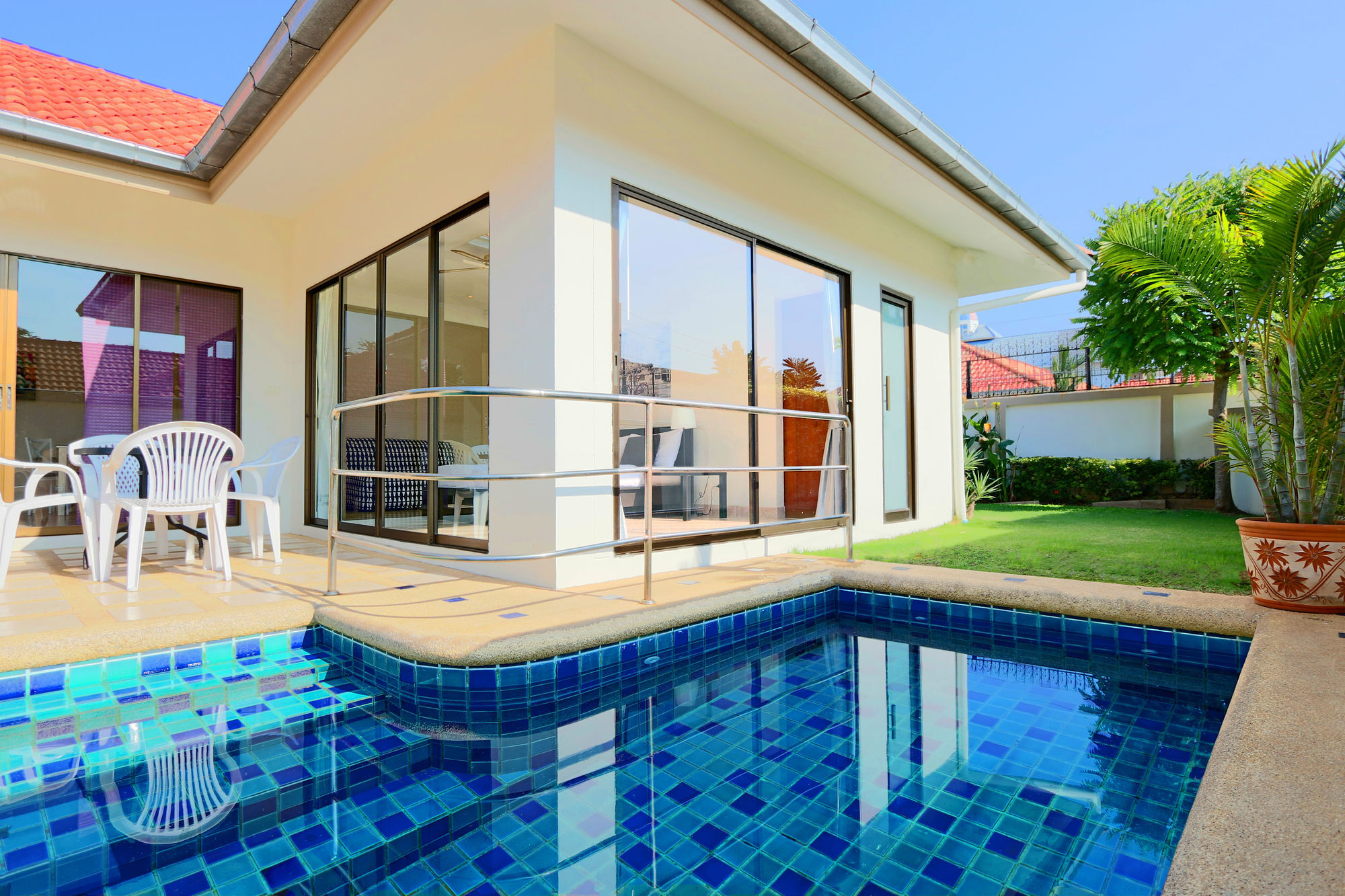 Avoca Pool Villas Pattaya Extérieur photo