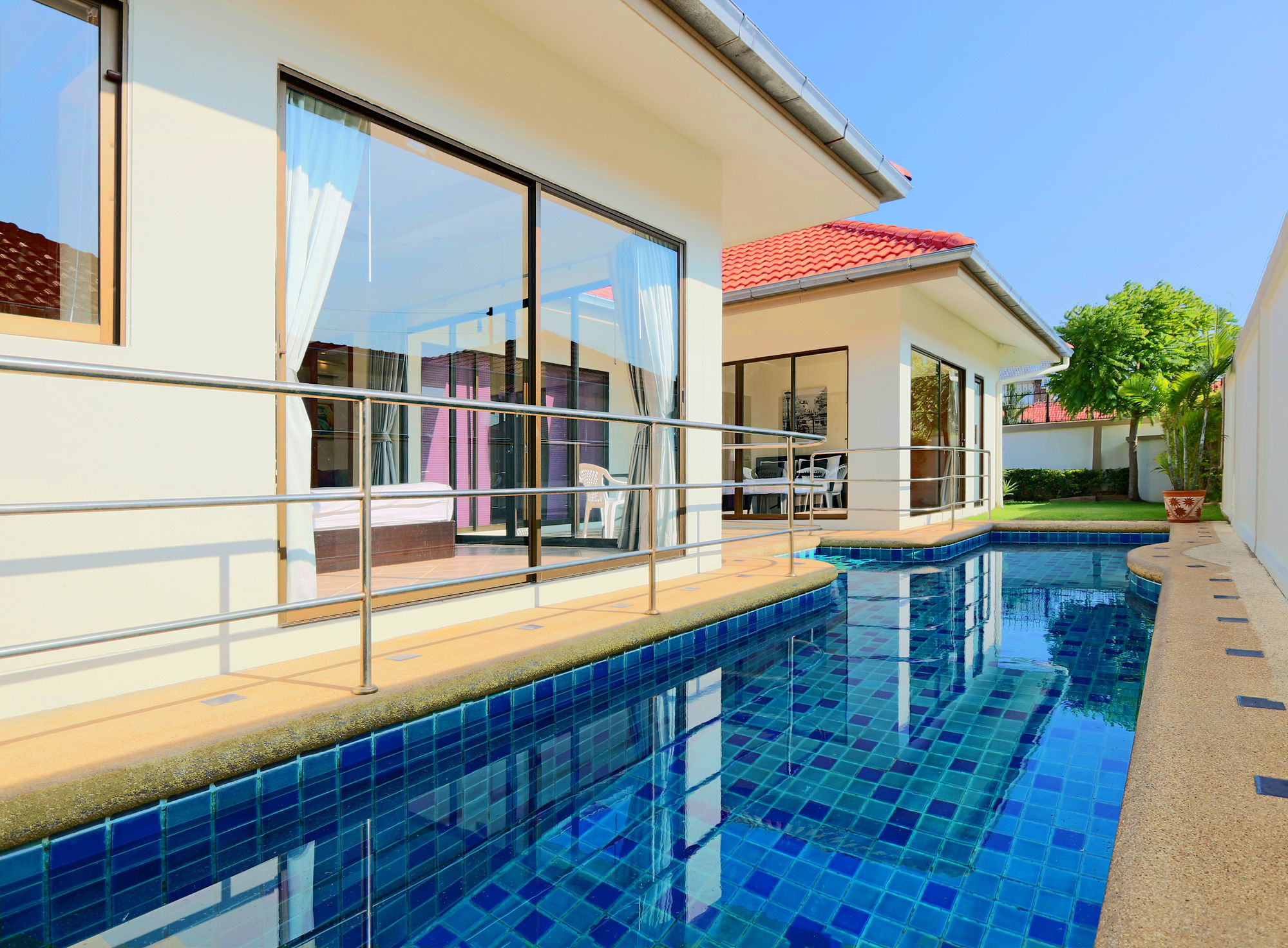 Avoca Pool Villas Pattaya Extérieur photo
